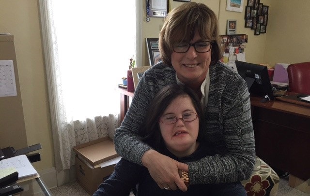 Mother Invents Special Eyeglasses Just for People With Down Syndrome Mother Invents Special Eyeglasses Just for People With Down Syndrome